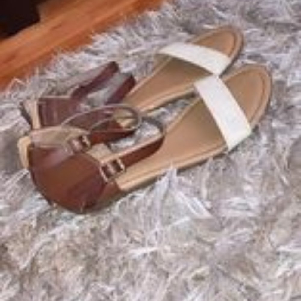 merona brand sandals